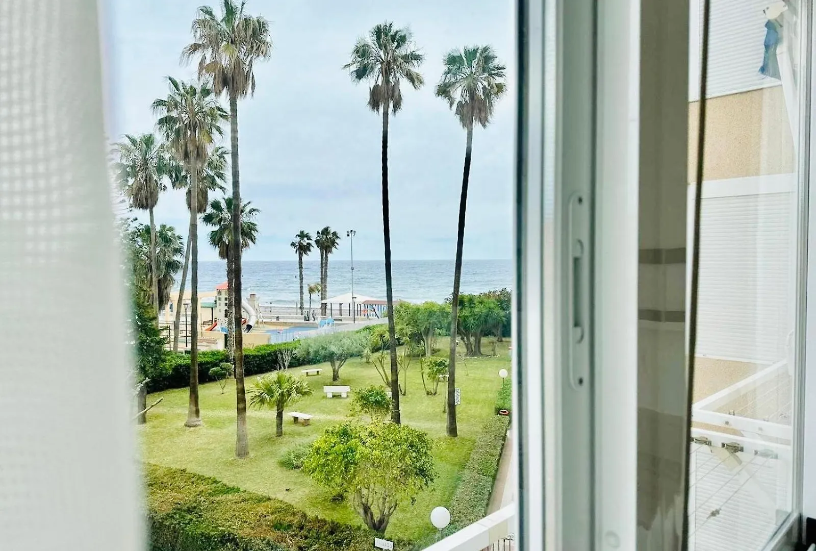 Estudio Pepa Luna Algarrobo Beach Málaga Spagna
