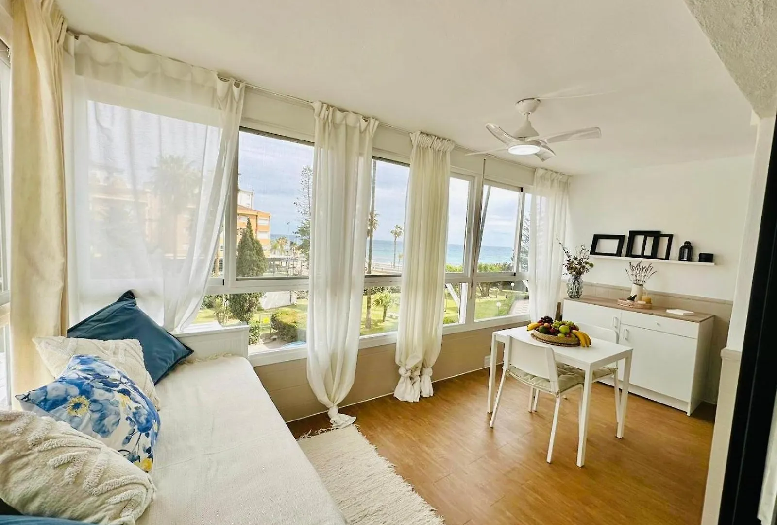 Appartamento Estudio Pepa Luna Algarrobo Beach Málaga